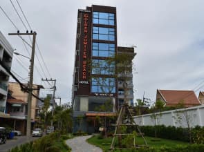 Golden Jomtien Beach Hotel