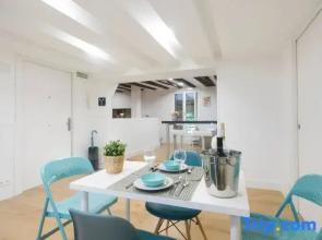 OLD TOWN NEAR THE BEACH by www.sansebastianapartments.es