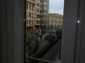 Apartamentos Dos Torres Boromir en el corazón de la ciudad