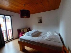 Maison familiale au centre de Loudenvielle