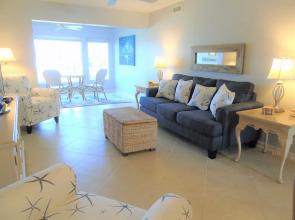 Sunset Royale - 202 1 Bedroom 1 Bathroom Condo