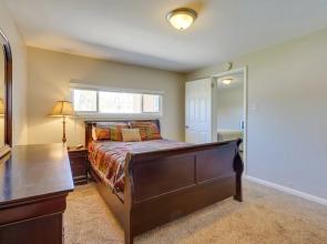 Pueblo House by Riverwalk, 2 Miles to Fairgrounds!