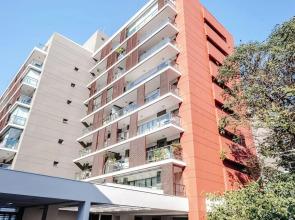 Pinheiros piscina vaga -Brazilian Corner