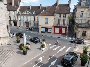 Suite la Plume - Le Formel