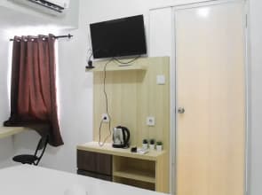 Strategic and Posh Studio Aeropolis Apartment