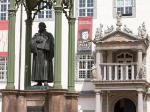 Havenburg Bildhauer Wohnung unten rechts