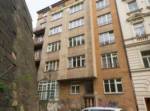 EMPIRENT Petrin Park Apartments