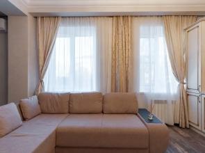 Tolstoy Paradiz Apartments