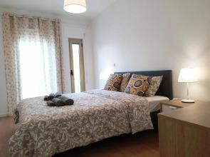 Lisbon central apartment in Entrecampos