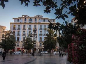 Chezmoihomes Luxury Town hall Granada