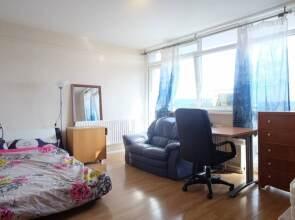 2-bed Apartment in London Woolwich