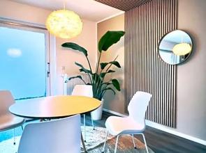 Gro¿¿giges Ferienhaus Antonia n¿ Dobbenwiese mit Balkon, Terrasse und Parkplatz F19