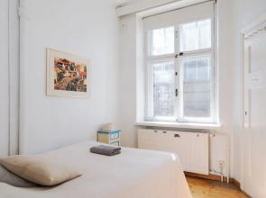 Vintage 1BR Apt in Kamppi