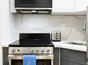 24-15 New Studio Gramercy W D in Unit Best Value