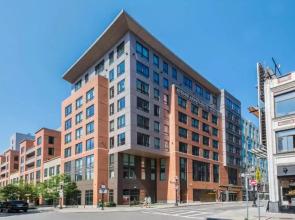 Global Luxury Suites at Boston Garden