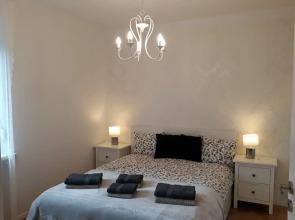 2 Bedroom City Center Apartment