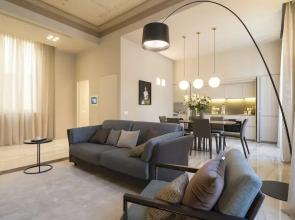 MyHomeInComo - Ivory Suite