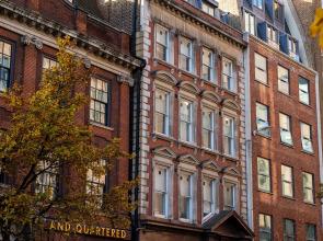 Bob W Tower of London