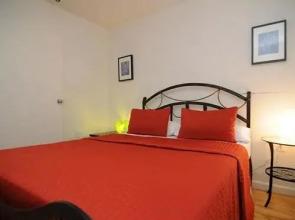 New York East Village Suites E