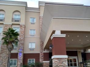 Red Roof Inn & Suites Longview