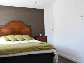 2 Bedroom Apartment in Paddington