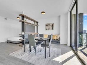 Spacious Apartment with City View