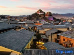 Shangri La Shanye Old Residence Homestay