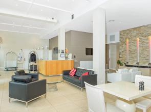 Deep Blue Hotel & Hot Springs