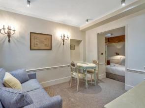 Pick A Flat's Apartments in Saint Germain - Paul-Louis Courier