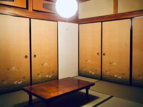 Bakushuku Den Guest House Brew