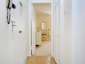 West Bow - Comfy 2 bed on West Bow overlooking Grassmarket