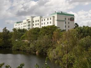 Courtyard Fort Lauderdale Airport & Cruise Port