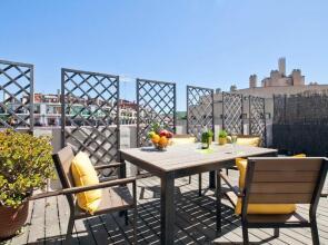 Numa I Caja Apartments