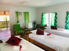 Apaula Heights Lounge