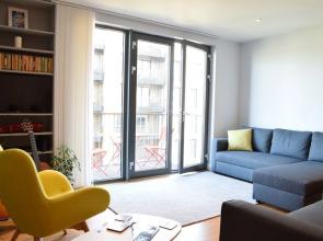 Modern 2 Bedroom Apartment Next To Olympic Park