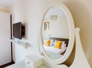 KrakowLiving - Zamkowa Apartment