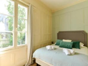 Suite de Pauline by Cocoonr