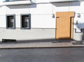 Modern & Stylish Flat Dos Aceras by La recepcion