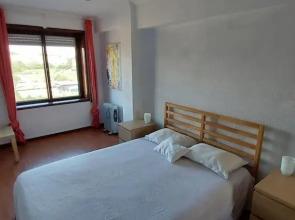 Matosinhos SEA Side 2BD by Vacationy