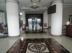 Tay Nam Hotel