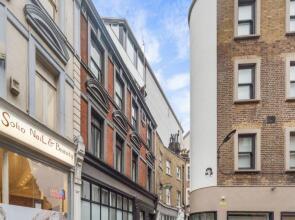 PHENOMENAL 5bedroom DESIGN HOUSE FOR NOMADS XXL GROUPS