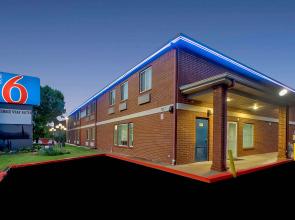 Motel 6 Tulsa, OK - CENTRAL