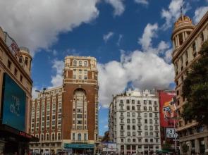 Apartamento moderno junto a la Gran Via