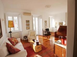 House With 3 Bedrooms in Algés, With Wifi - 1 km From the Beach