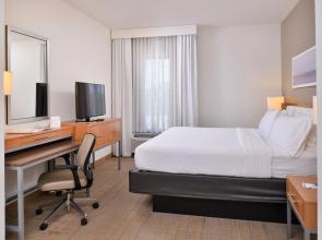 Holiday Inn Express & Suites New Orleans Airport South by IHG