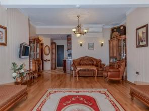 FM Deluxe Aristocratic Sudio - Next to the Cathedral