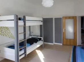 Stilvolle Altbauwohnung in zentraler Lage