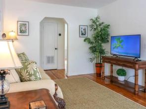 Florida Vacation 2 BR House 5 Min WPB Downtown Beach Golf