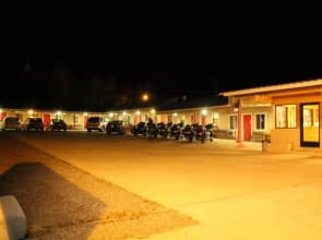 Celilo Inn