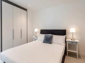 Whitechapel Modern Studio Flat